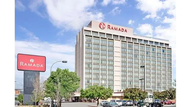 Ramada by Wyndham Reno Hotel & Casino
