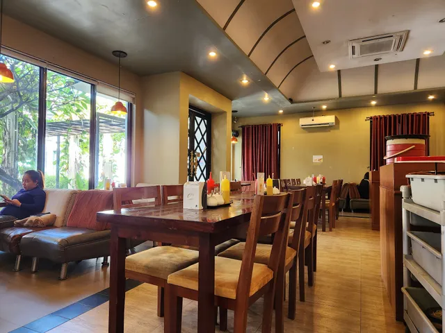 Vitking House - Toul Tompong