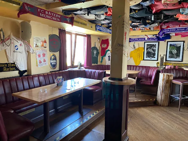 Töff Töff - Karins Partykneipe