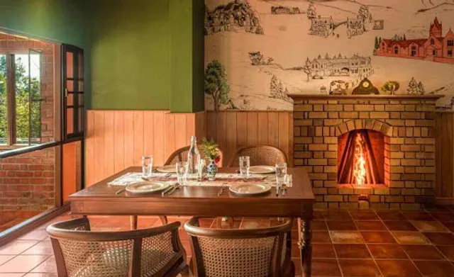 Bird of Paradise Bistro at Willow Hill by Nature Resorts