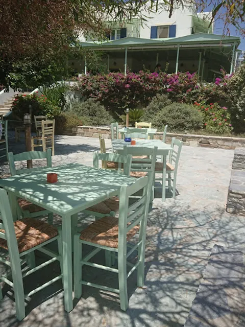 PSILI AMMOS RESTAURANT-STUDIOS