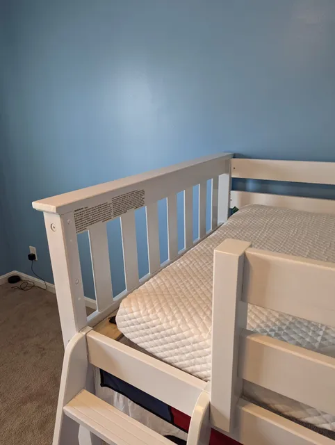 Maxwood Furniture, Inc.