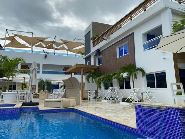 Sun On The Bay Beach Hotel Restaurant