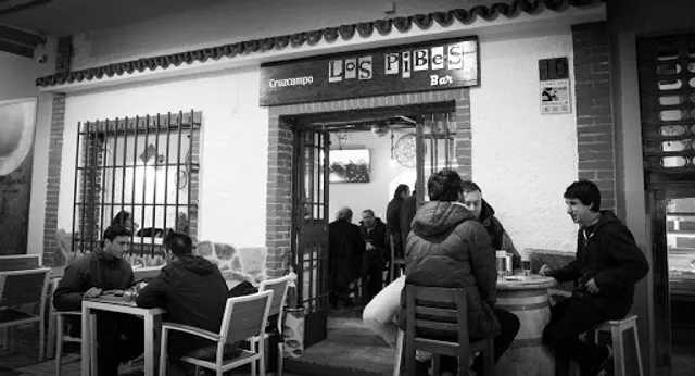 Los Pibes Bar