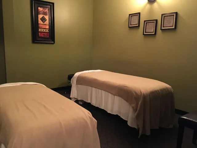 Hand & Stone Massage and Facial Spa