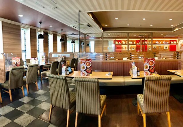 ガスト 東十条店