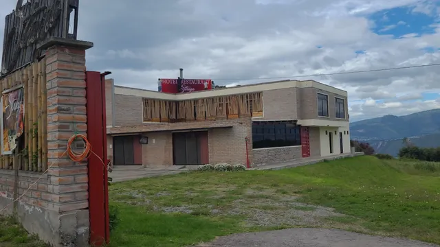 STREGA HOTEL & RESTAURANTE