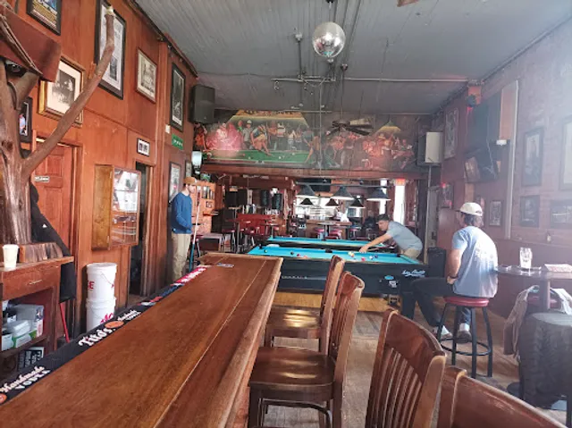 El Rancho Tavern
