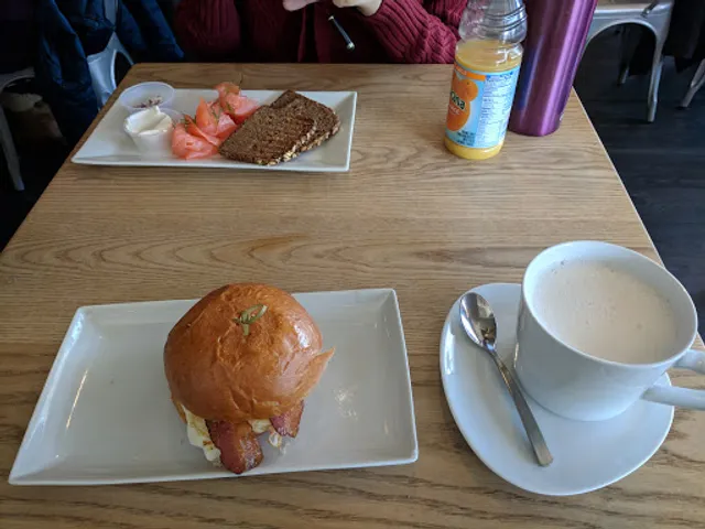 G Cafe Bakery Branford