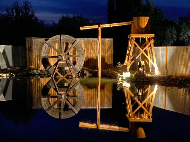 Rustic Edge RV Park and Cabins