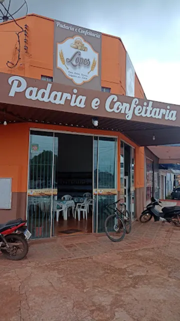 PADARIA E CONFEITARIA LOPES