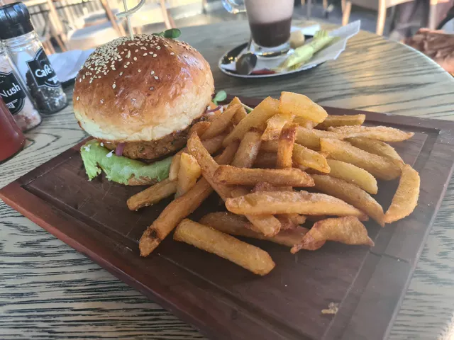 Cafe Nush Highland Park