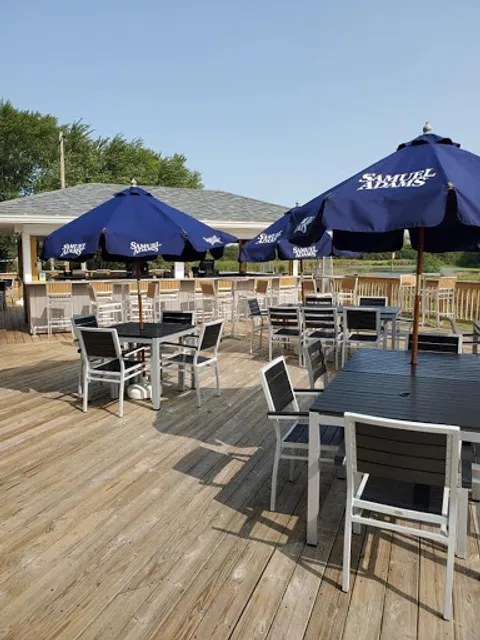 Deacon's Restaurant & Bar at the Golf Farm