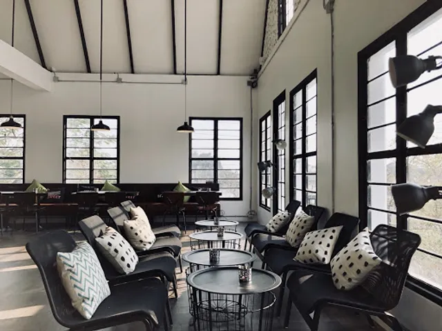 Bitter*Sweet Nakhon Nayok