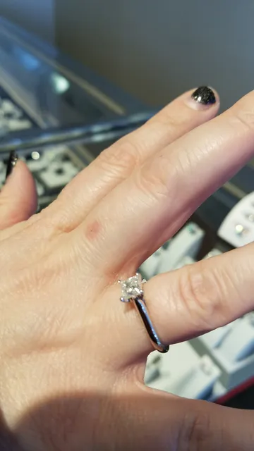 Diamonds & Jewelry Unlimited