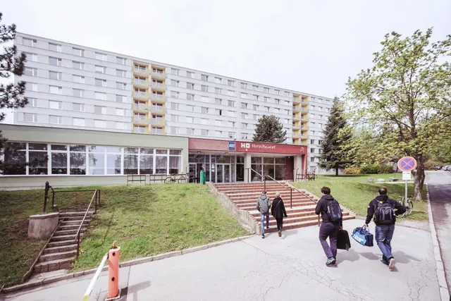 GProoms Pod Palackého vrchem A04