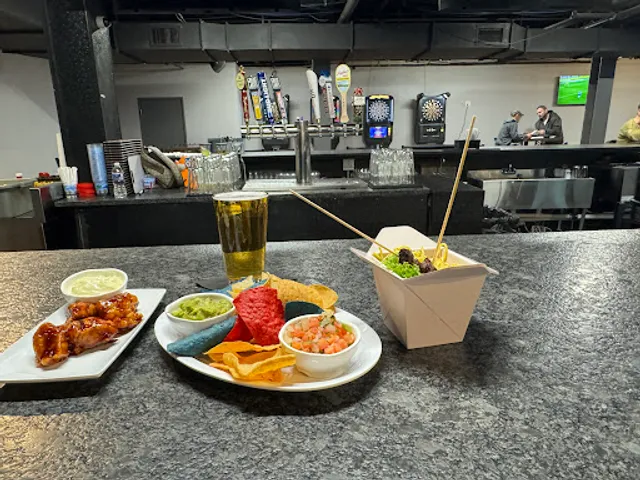 Broadway Grill & Games