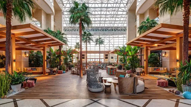 The Diplomat Beach Resort Hollywood, Curio Collection by Hilton