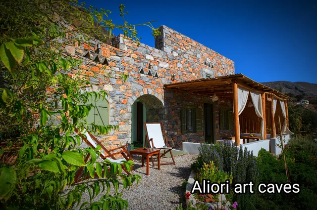 Aliori Caves