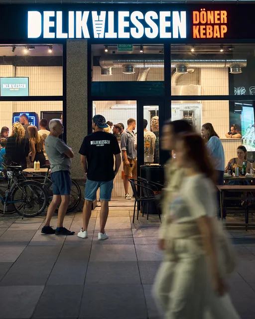 Delikatessen Döner Kebap