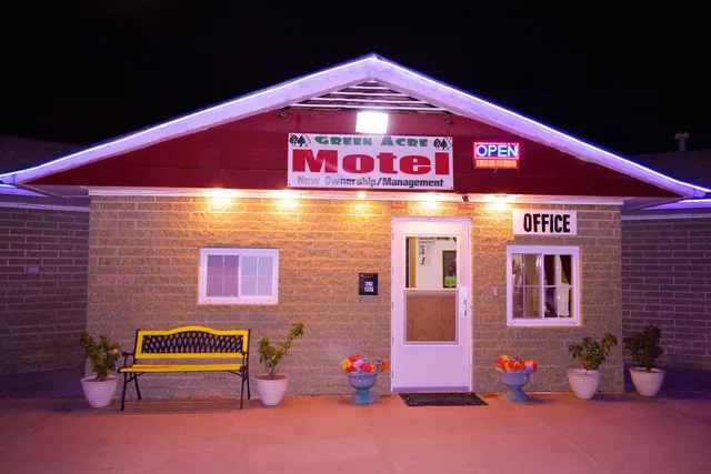 Green Acre Motel by OYO Rush County Airport