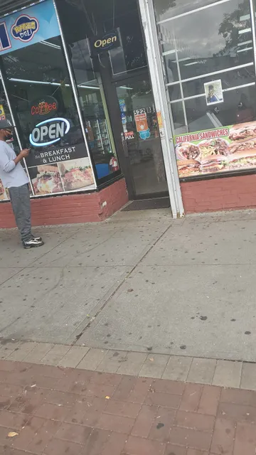 BOOTLEGGER WINE SPIRIT BEER DEPOT