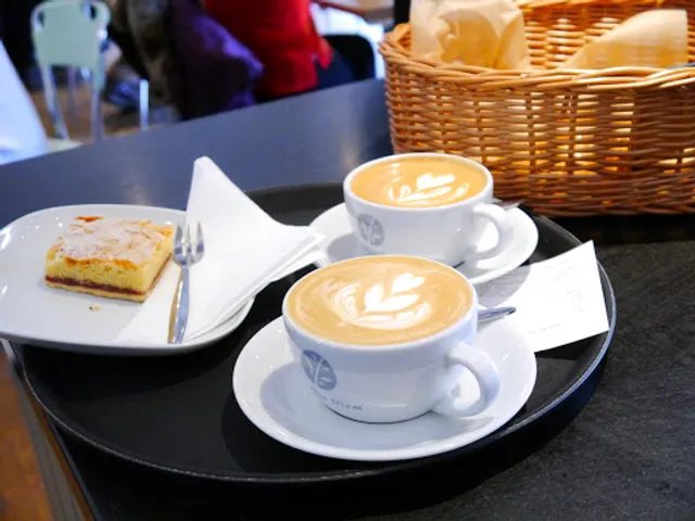 Coffee Diem, Farnham