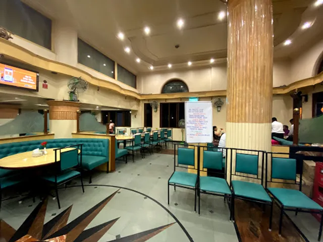 Shree Ganesh Restaurant - Pure Veg