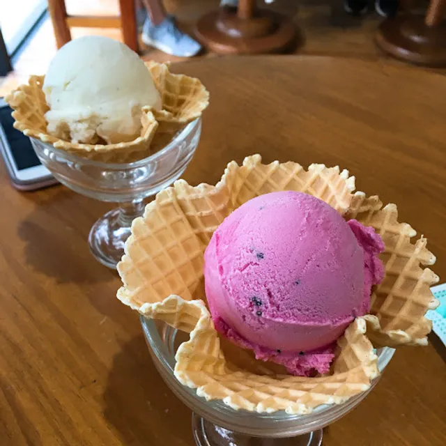 慕然五十冰淇淋