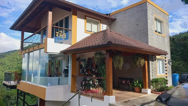 Cabaña Sagrada Familia