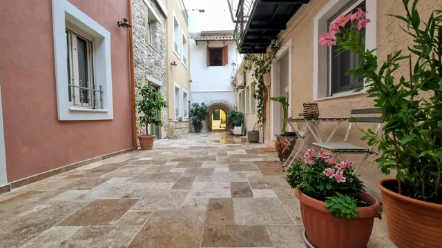 Limeria studios & maisonettes