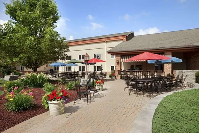 Ramaa Inn Hotel & Restaurant