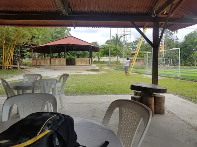 Centro Recreacional El Bosque