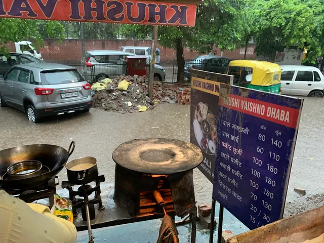 Khushi Vaishnoo Dhaba