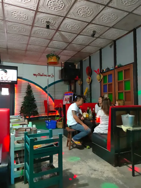 บ้านเพื่อนเพลง อนุรักษ์เพลงเก่า