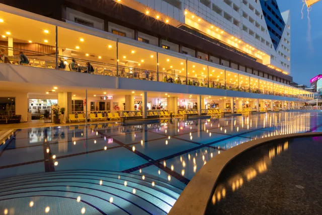 Orange County Resort Hotel