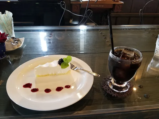 ブルーベリーハウス気仙沼・カフェ蔵ssic（くらしっく）