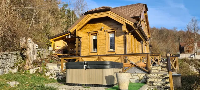 Kuća za odmor "Šumska villa"