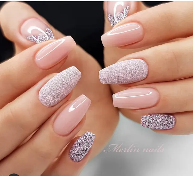 Hello gorgeous nails