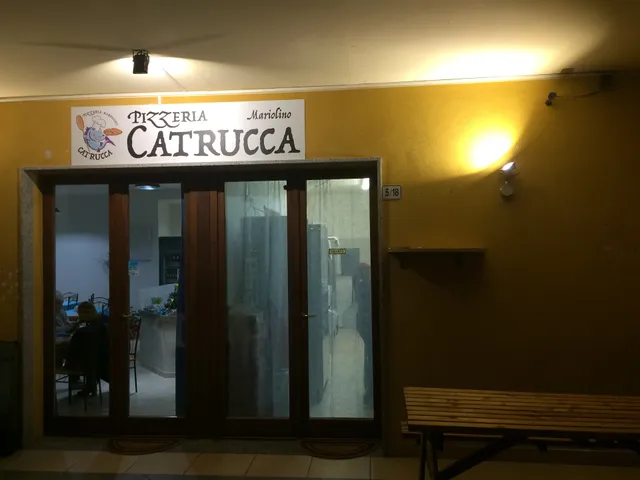 Pizza anche a pranzo Pizzeria Catrucca