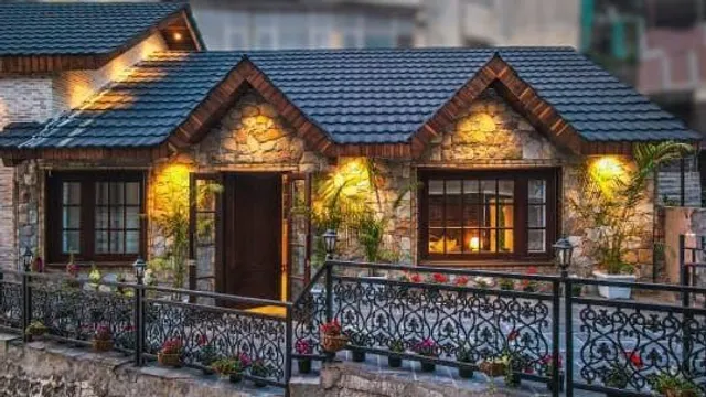 The Silverton Chalet