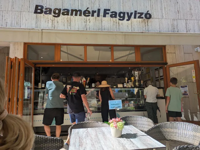 Bagaméri Fagylaltozó
