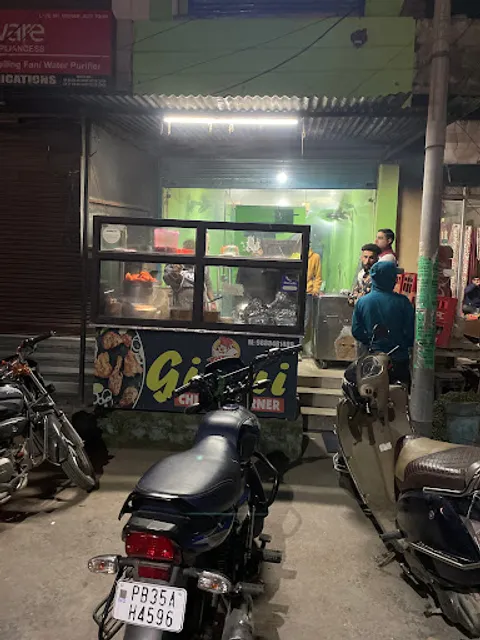 Giani chicken corner