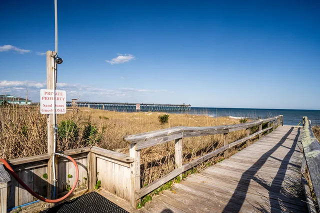 The Sand Dunes Motel