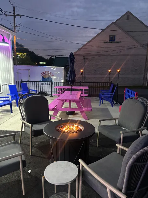 Jazzys Sweet Spot & Hydrobikes