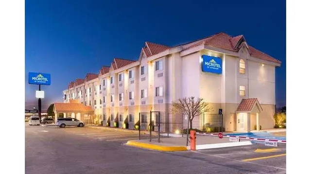 Microtel Inn & Suites by Wyndham Chihuahua