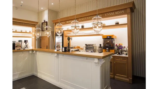 El Horno - Luchana 25