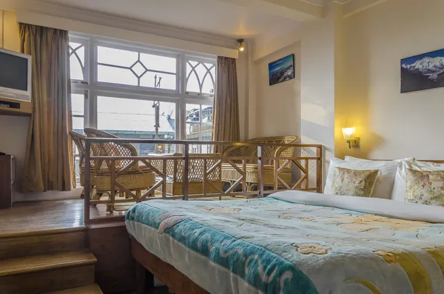 Hotel Shangri-La Regency