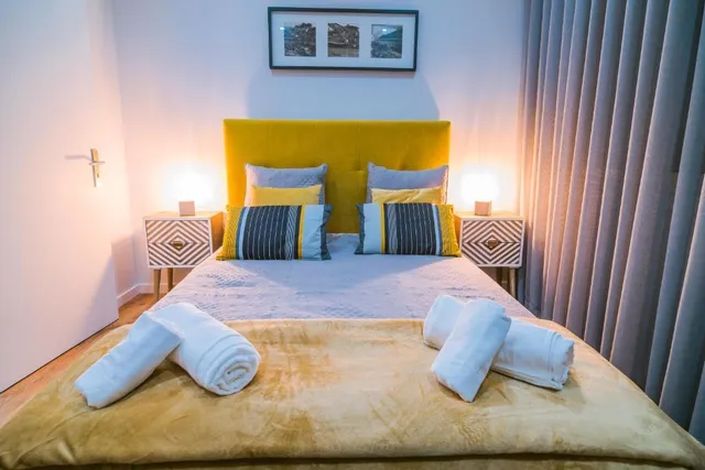 Lechartier Oporto apartments