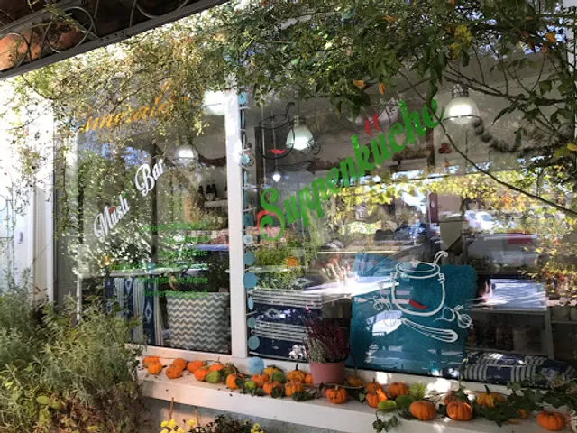 Esmeralda - Müsli-Bar Und Suppenküche